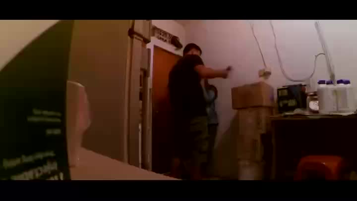 Video Di Gudang Cewek Jilbab Sepong Pacar