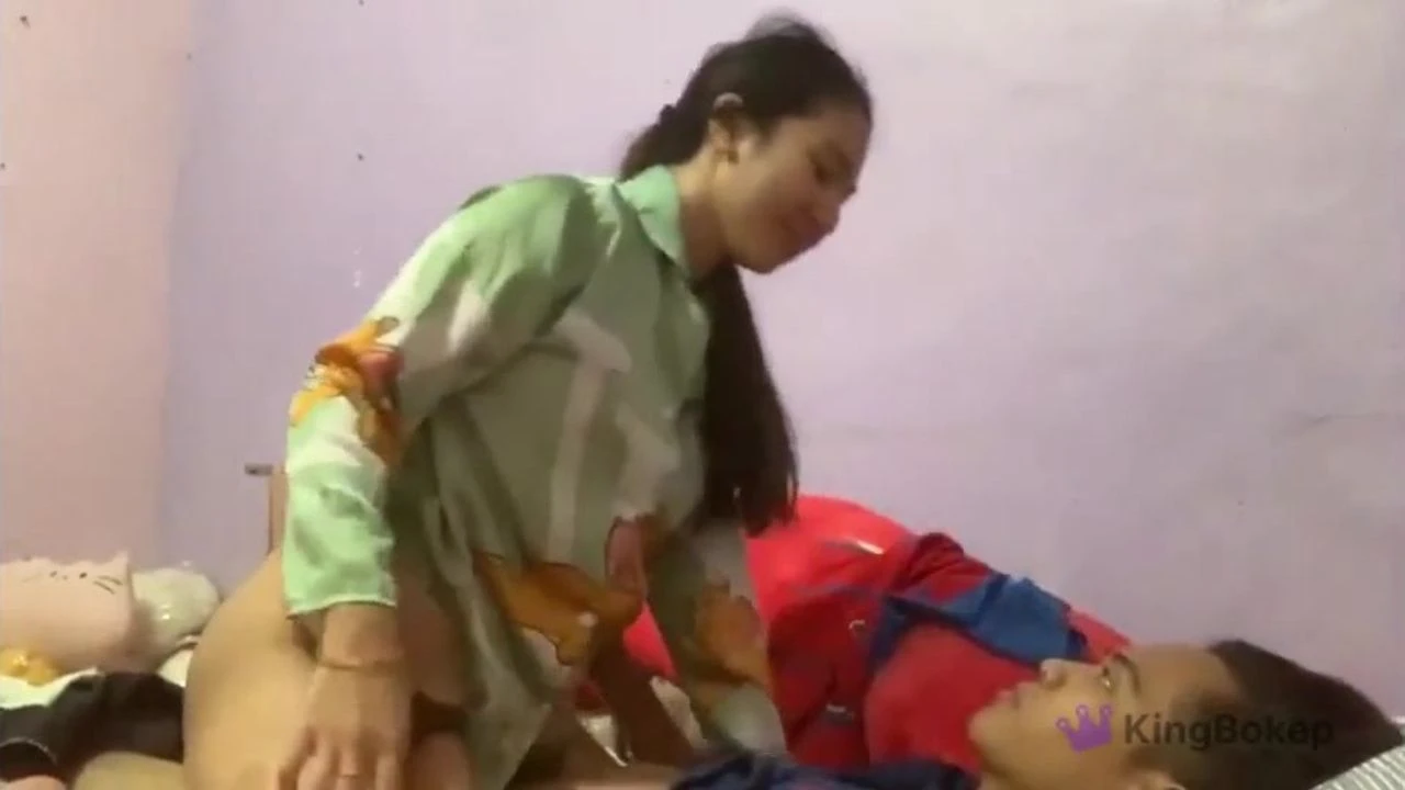Video Ngentot Kakak Masih Pakai Baju Tidur